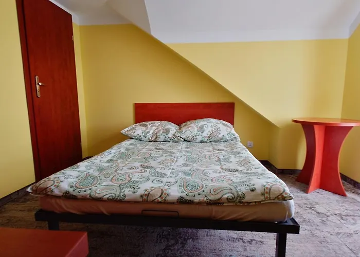 Alloggio in famiglia Rafa *